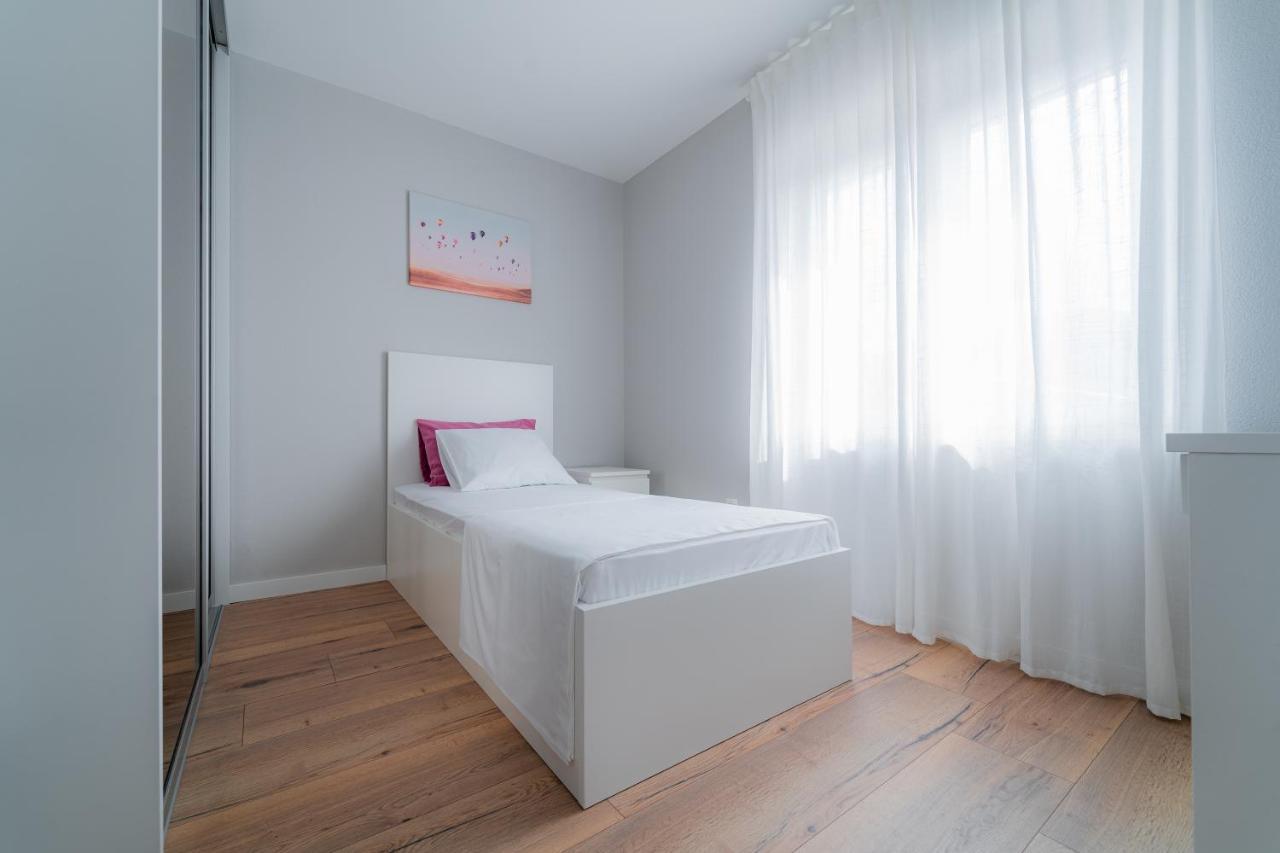 Luxury Apartment Laluna Kamen Eksteriør billede
